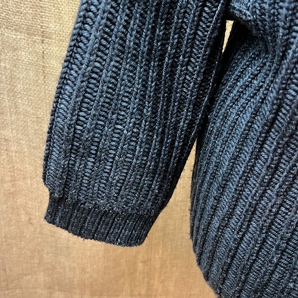 100% Merino Wool Cardigan - Picture 6 of 16